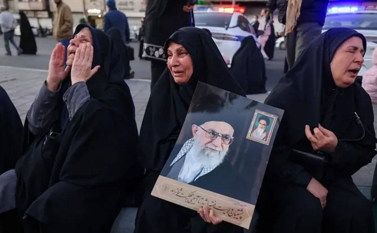 CIA Hamaney’i nasıl buldu? Operasyonun perde arkasından yapay zeka çıktı! Sadece bir isim kaçabildi