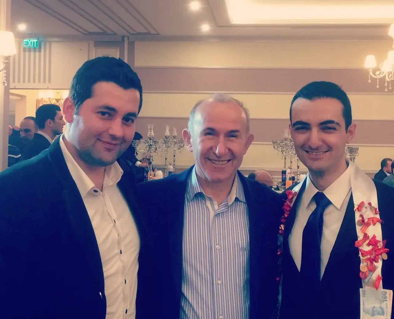 Yazarımız Prof. Dr. Ahmet Şimşirgil ve Halil İbrahim Helvacı ile düğününden - Nisan 2015