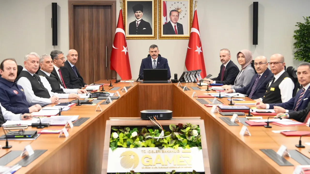 İçişleri'nden sınır güvenliği toplantısı