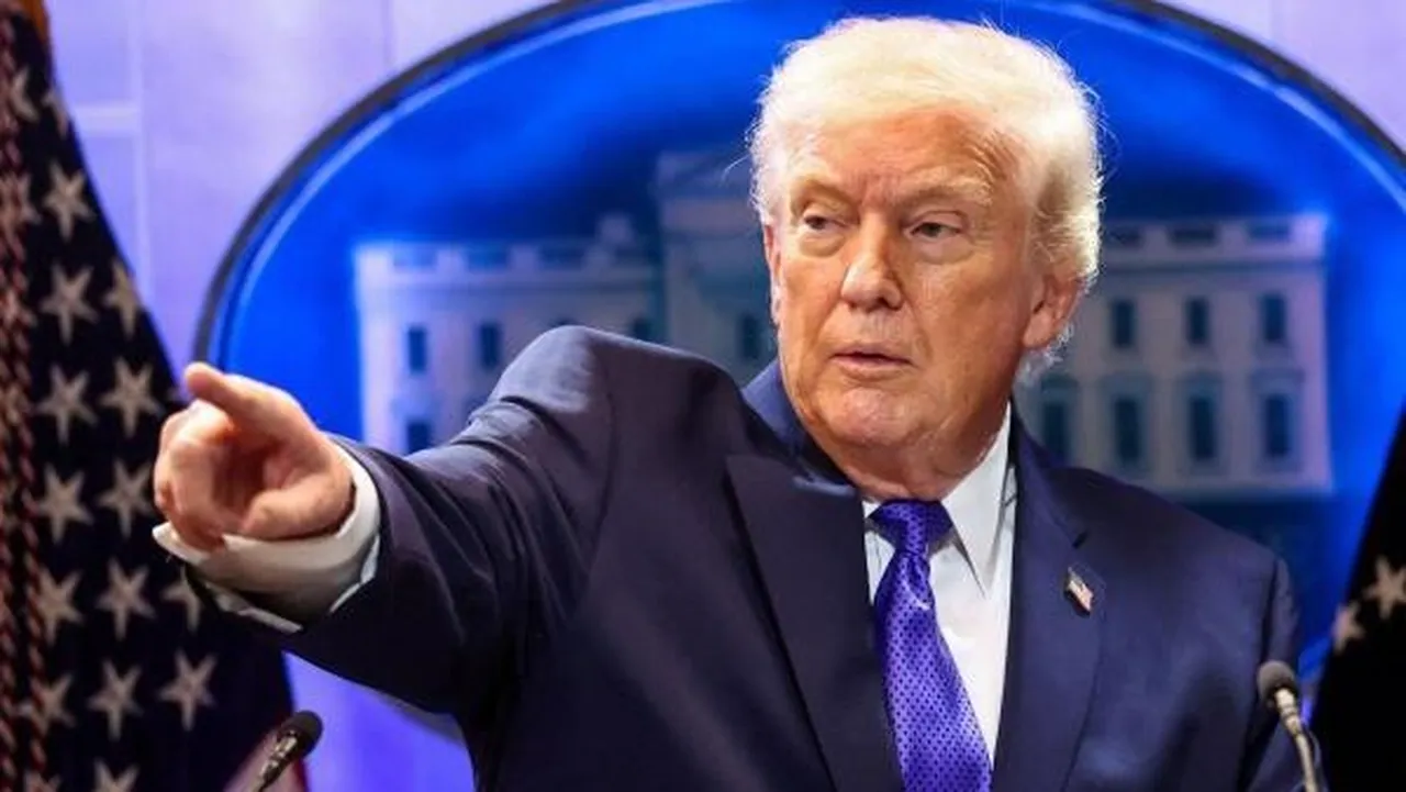 Savaşın ortasında Trump'tan sürpriz açıklama! "Saldırılar 4 hafta sürebilir"