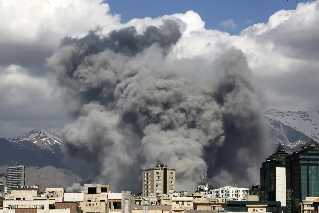 Tahranda art arda patlamalar! İran devlet televizyonu vuruldu