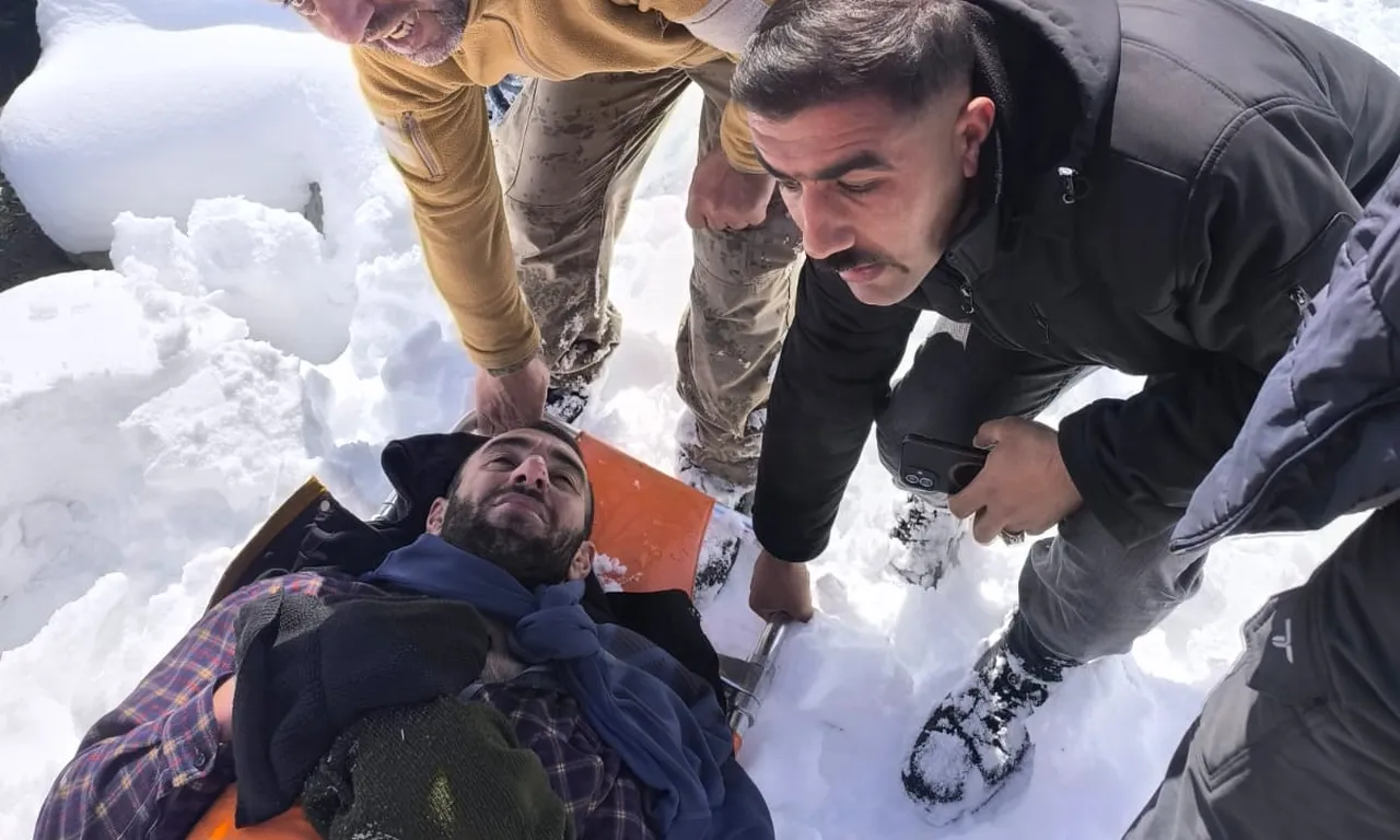 23 saat sonra donmak üzereyken bulundu! AFAD ve jandarma ekiplerinden hayat kurtaran dokunuş