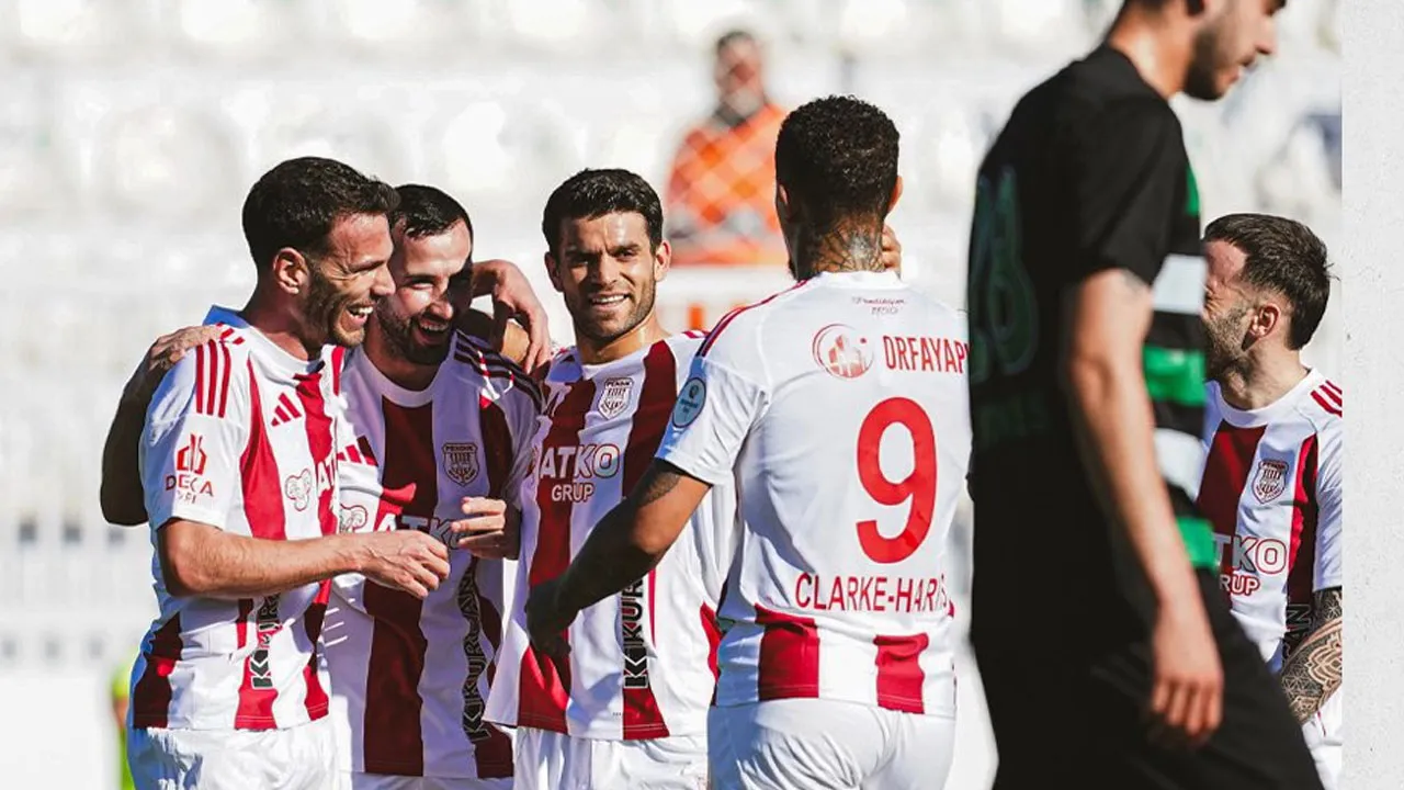 7 gollü düelloda gülen Pendikspor
