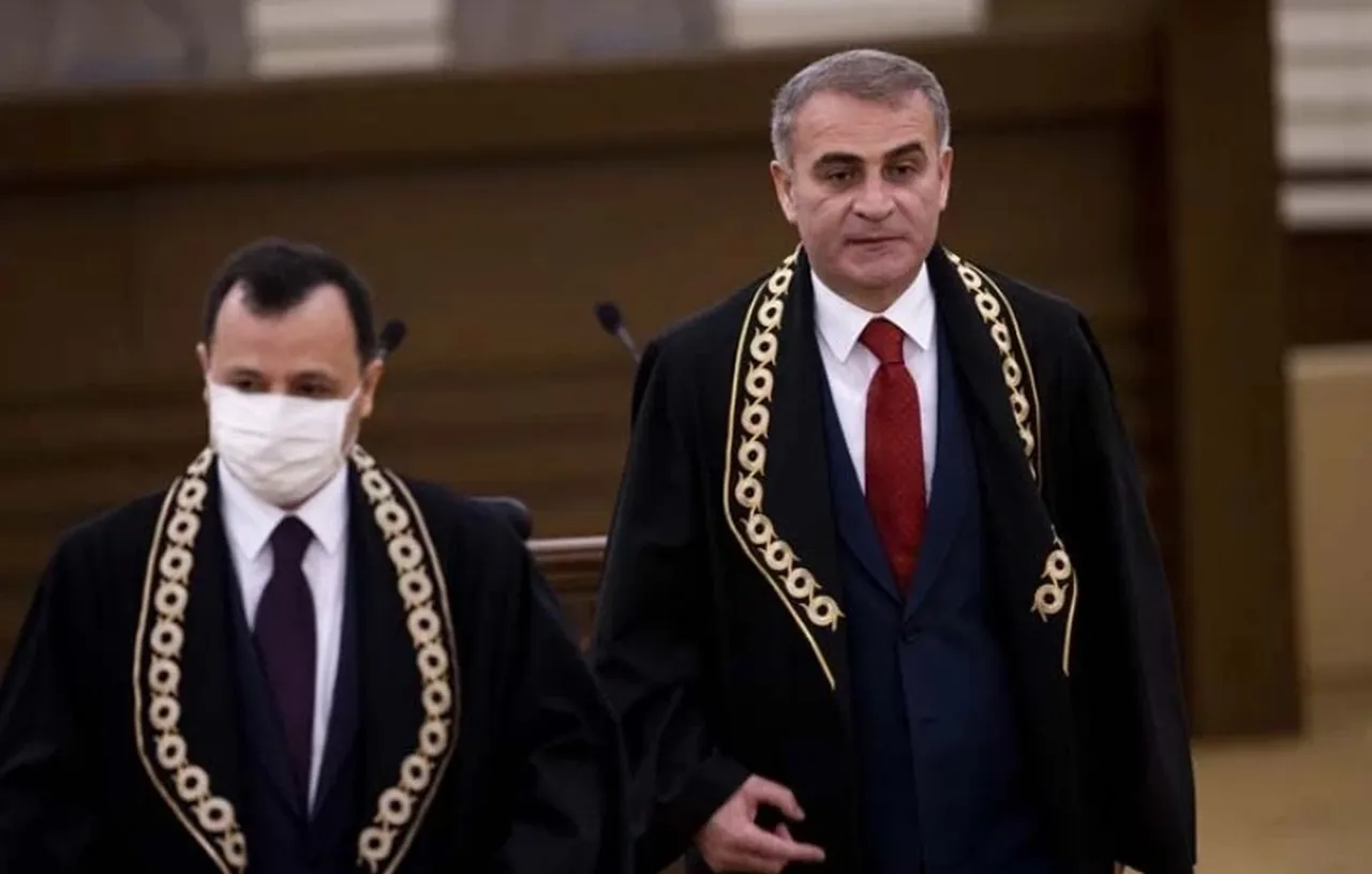 AYM Başkanvekili İrfan Fidan oldu