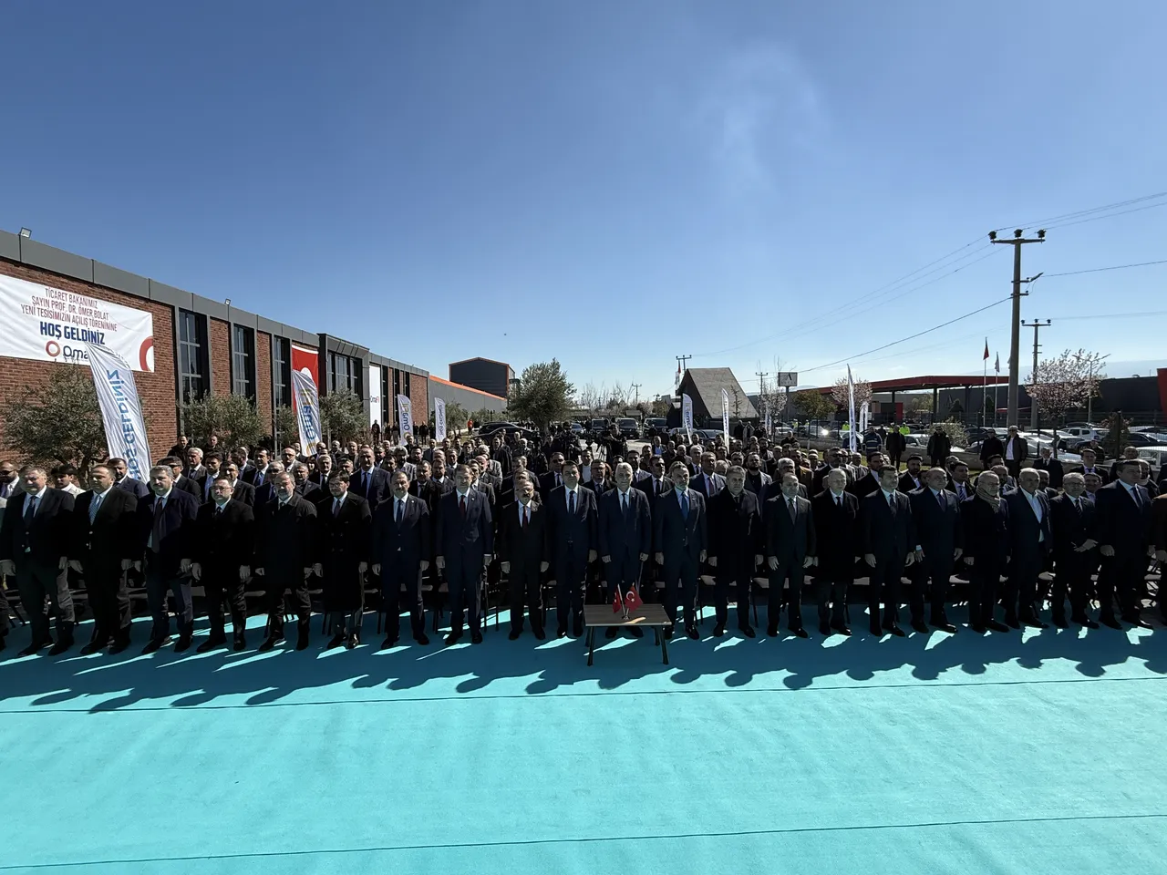 Bakan Bolat: İranla ticari taşımalar kontrollü bir şekilde devam ediyor