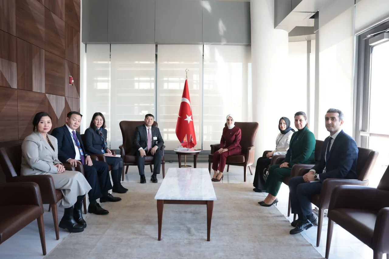 Bakan Göktaş’tan kritik müzakere mesajı: Artan gerilim kadın ve çocukların güvenliğini tehdit ediyor