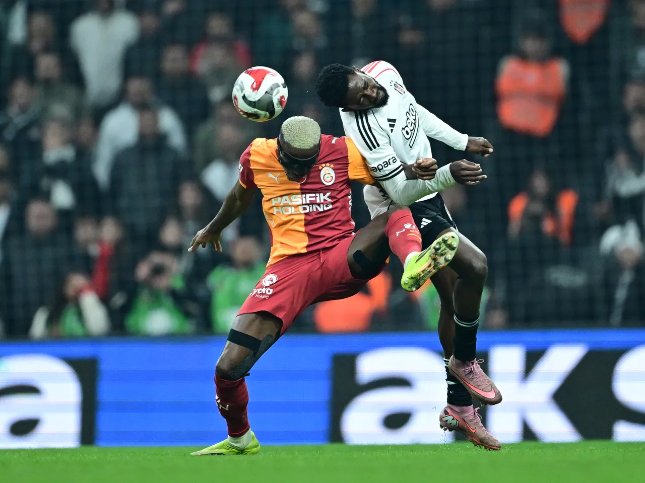 Beşiktaş, Süper Lig'in 25'inci haftasında konuk ettiği Galatasaray'a 1-0 yenilmişti.