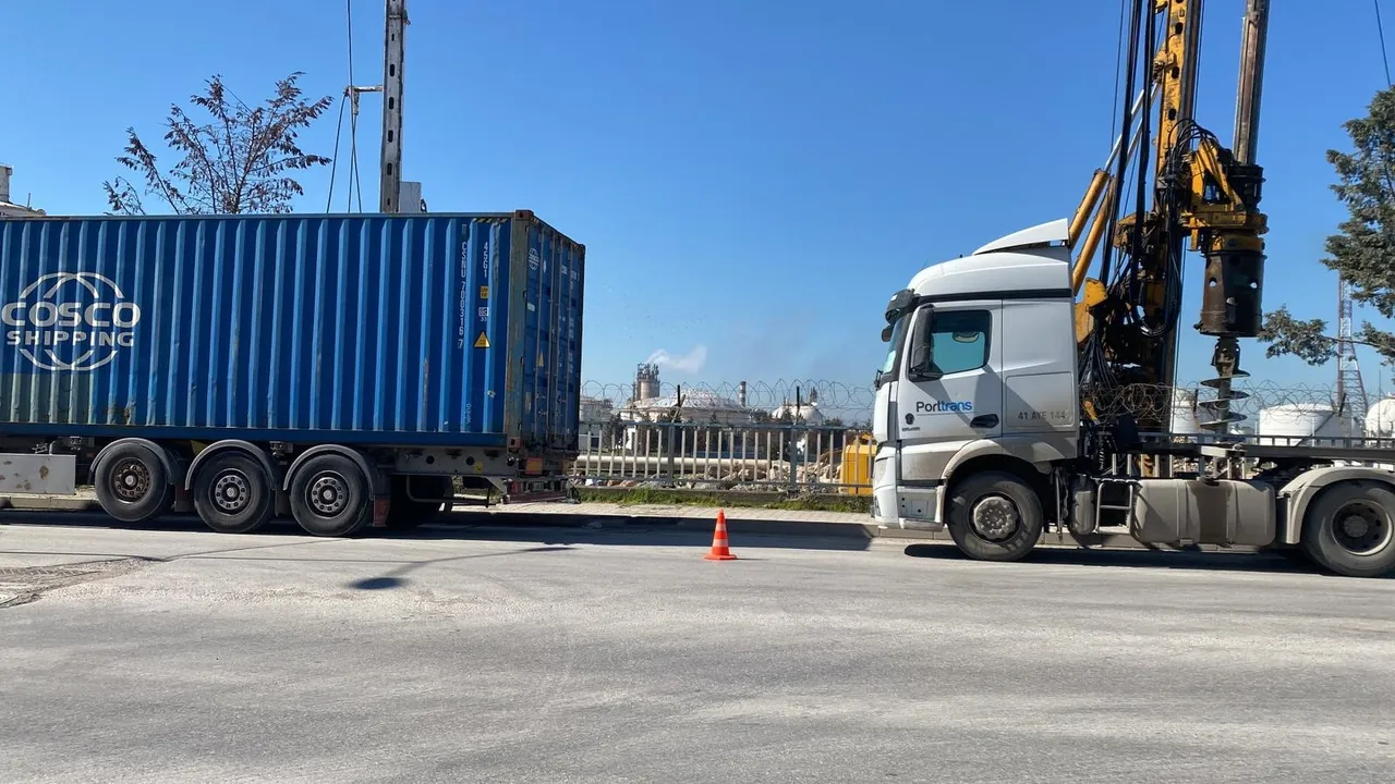 Kahreden ölüm! Sürücü iki tır arasında sıkıştı