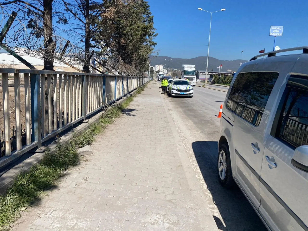 Kahreden ölüm! Sürücü iki tır arasında sıkıştı