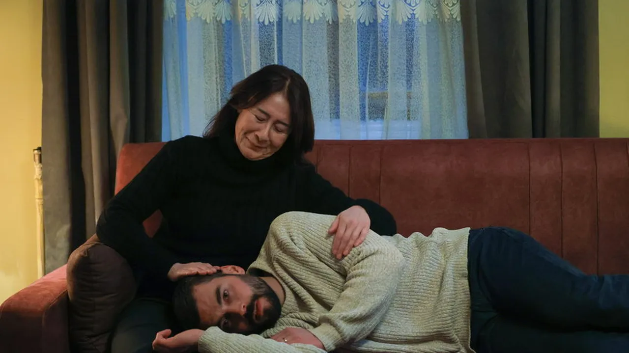 Veliaht final mi yapacak, final bölümü ne zaman? Zaferin ölümü sonrası dizinin akıbeti merak konusu oldu!