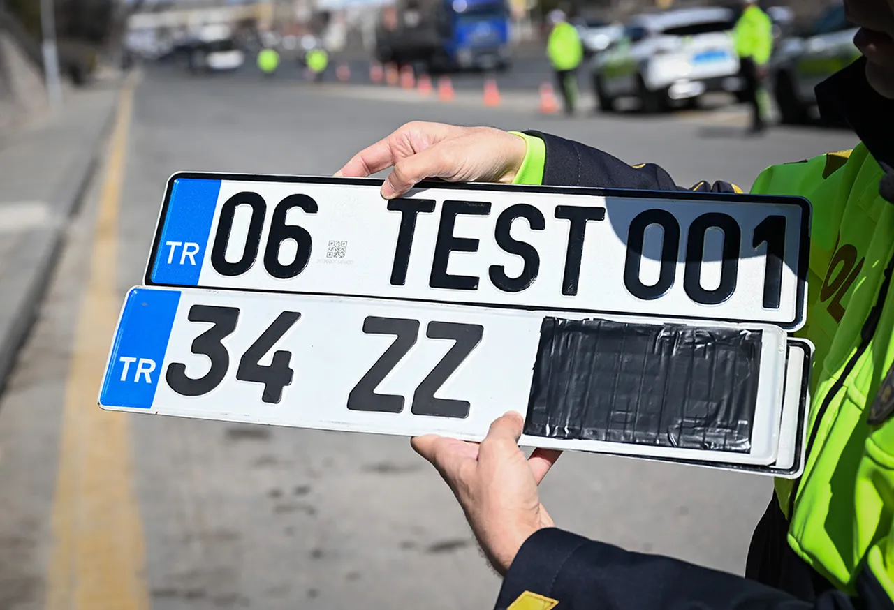 APP plaka cezası ne zaman başlıyor? APP Plaka ve orjinal plaka farkları