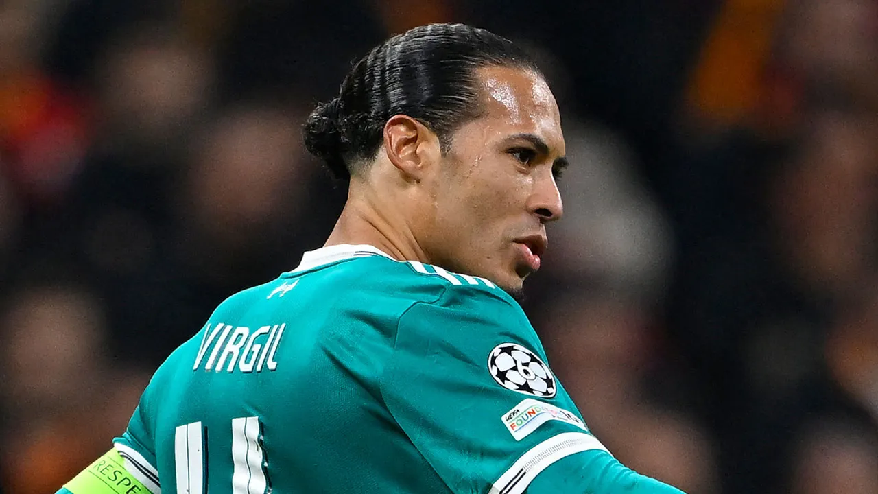 Liverpool'da Virgil van Dijk, o soruya kızdı: Bu iyi değil