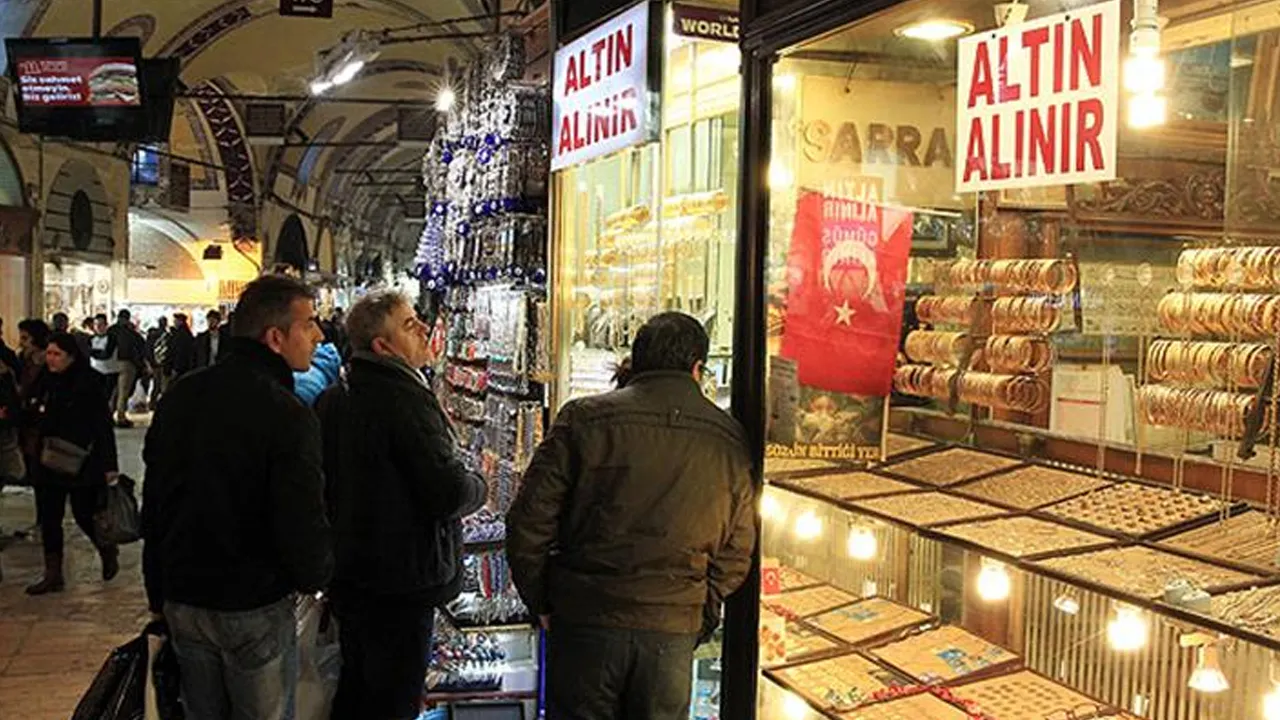 ALTINDA YÖN AŞAĞIYA DÖNDÜ!