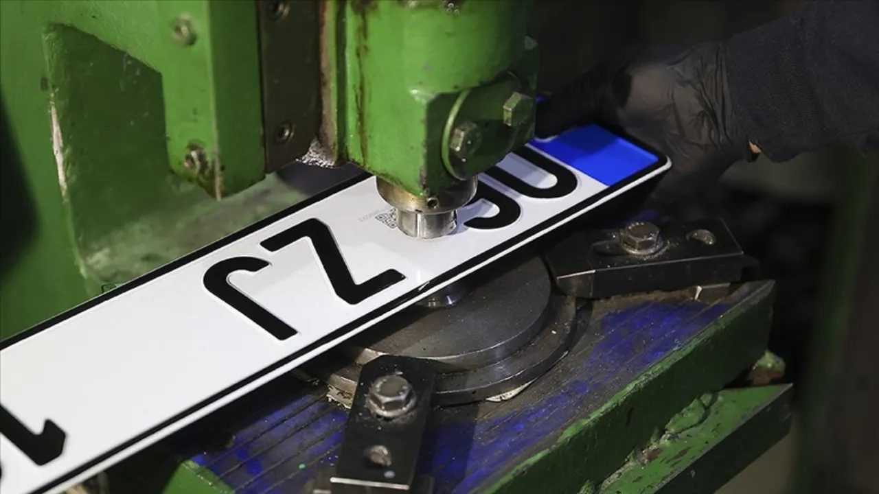 APP plaka cezası kalktı mı, ertelendi mi? İçişleri Bakanı Mustafa Çiftçi açıkladı!