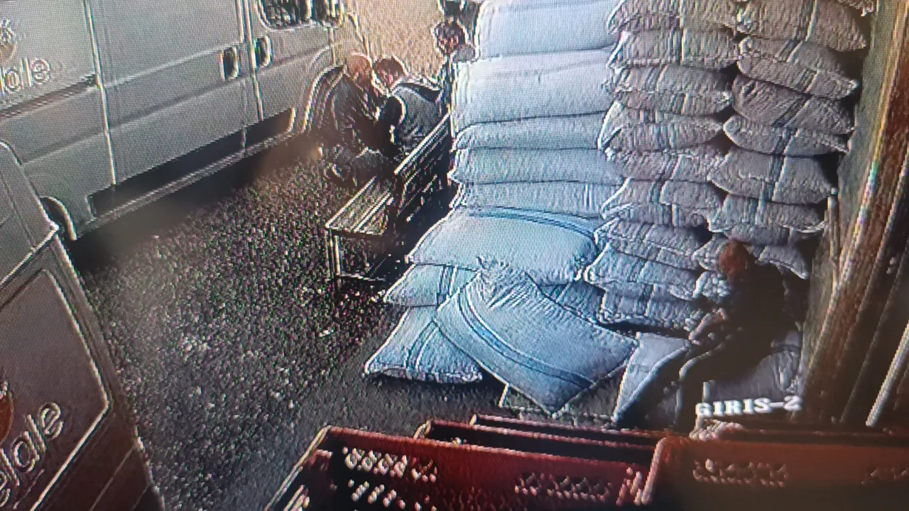 Fırın çalışanı çay molasında can verdi! Ölüm anı kamerada