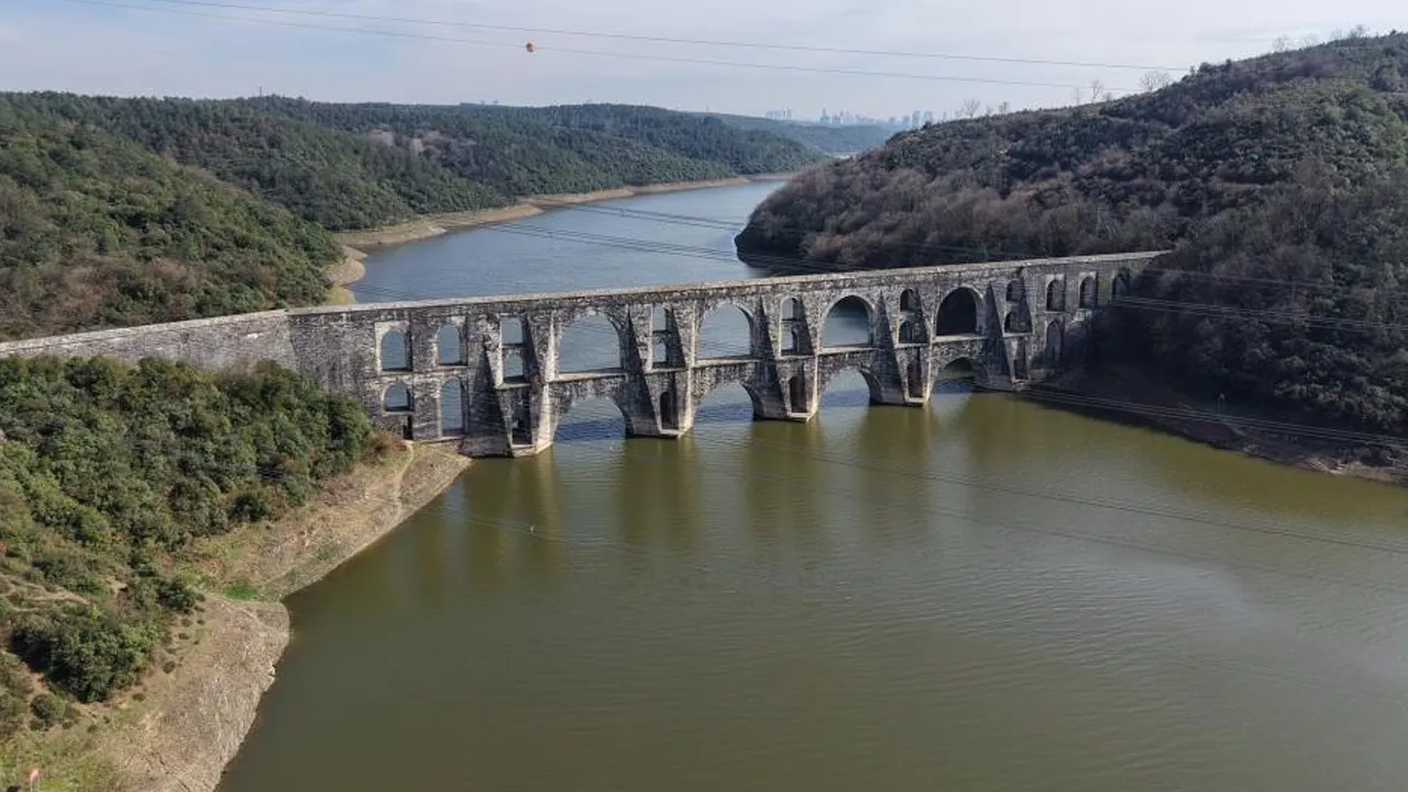 İstanbul’da barajlarda doluluk arttı! 4 asırlık Mağlova Kemeri suyla buluştu