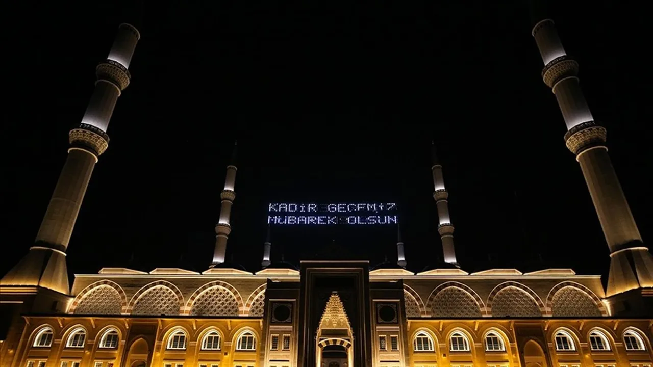 Kadir gecesinin 27. gece olduğu kesin midir? Kadir Gecesinin anlam ve önemi