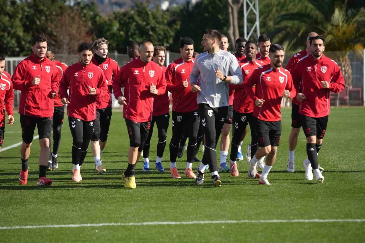 Samsunspor-Rayo Vallecano maçı hangi kanalda, nerede izlenir, saat kaçta? Maçı Marian Barbu yönetecek!