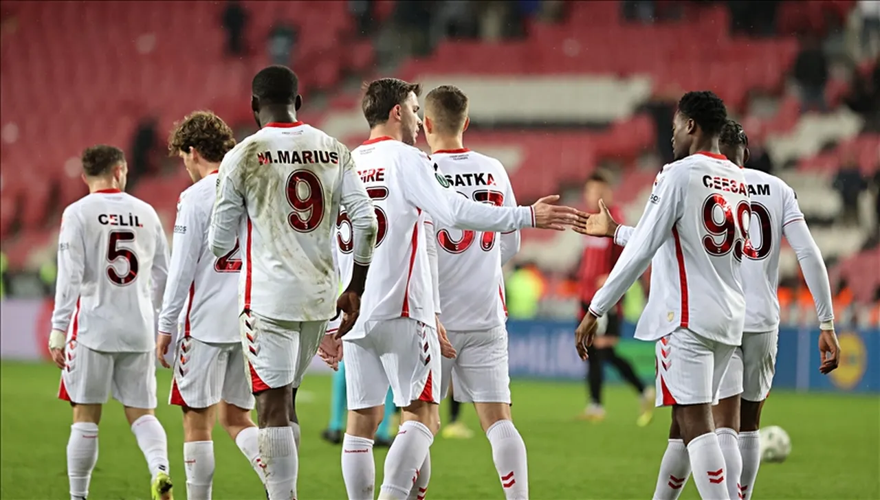 Samsunspor-Rayo Vallecano maçı hangi kanalda, nerede izlenir, saat kaçta? Maçı Marian Barbu yönetecek!