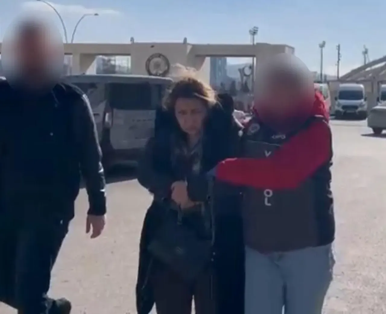 Suç makinesi binbir surat Şerife! 100 icra dosyası, 30 farklı suç kaydı