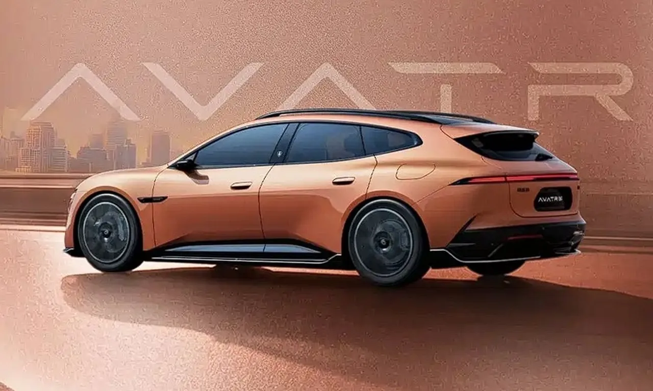 Üç motordan gelen 955 beygir güç: Avatr 06T station wagon