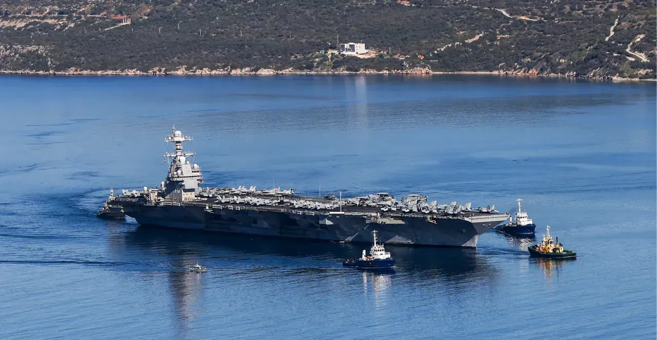 USS GERALD R. FORD’DA YANGIN!