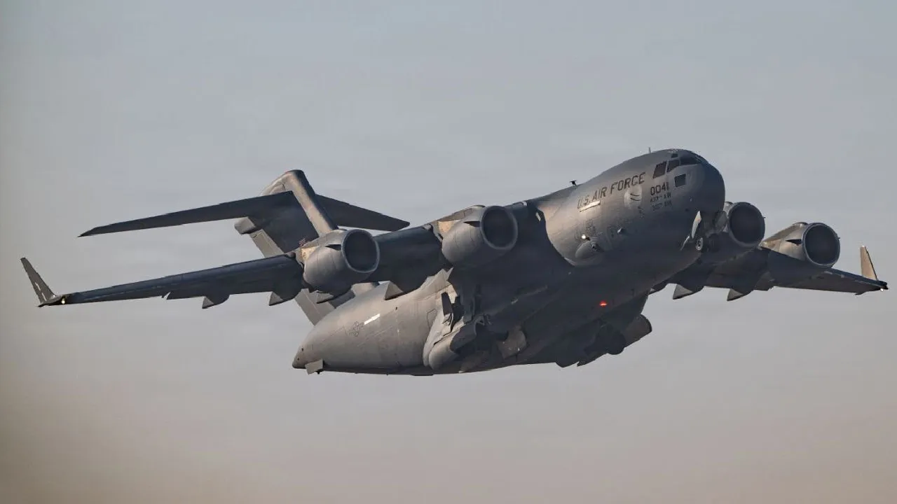 ABD'nin yakıt ikmal uçağı düşürüldü! Irak'ta arama yapılıyor