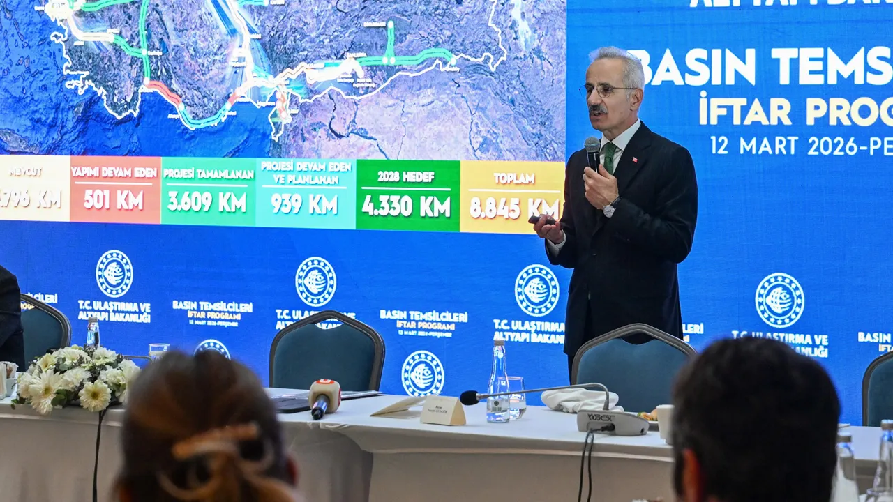 Başkent'e milyarlık dokunuş! 36 kilometrelik hatla şehir yeniden kurgulanıyor