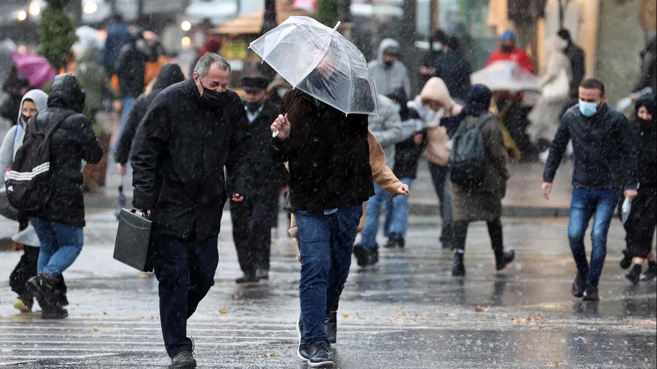 Hafta sonu için meteorolojiden uyarı! Yurtta hava durumu karışık seyredecek