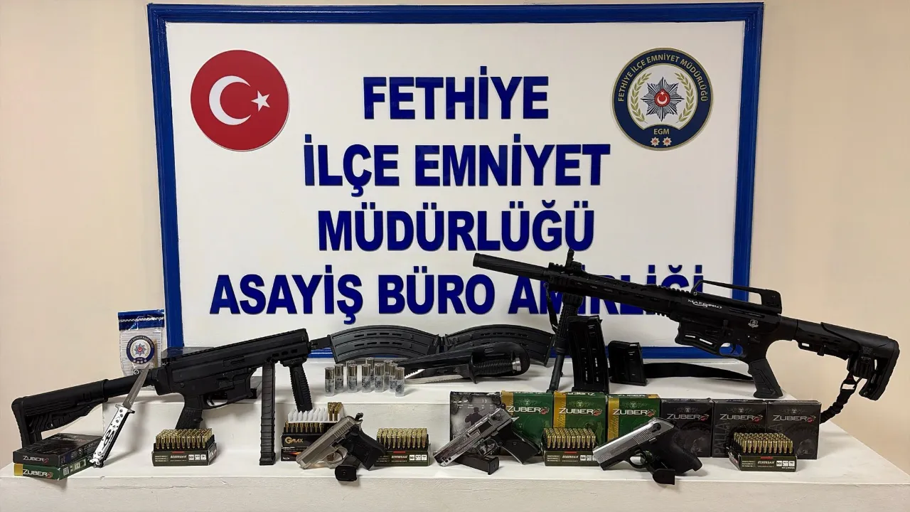 KADES butonu hayat kurtardı! Rehin tutulan kadını kurtaran ekipler evde cephanelikle karşılaştı