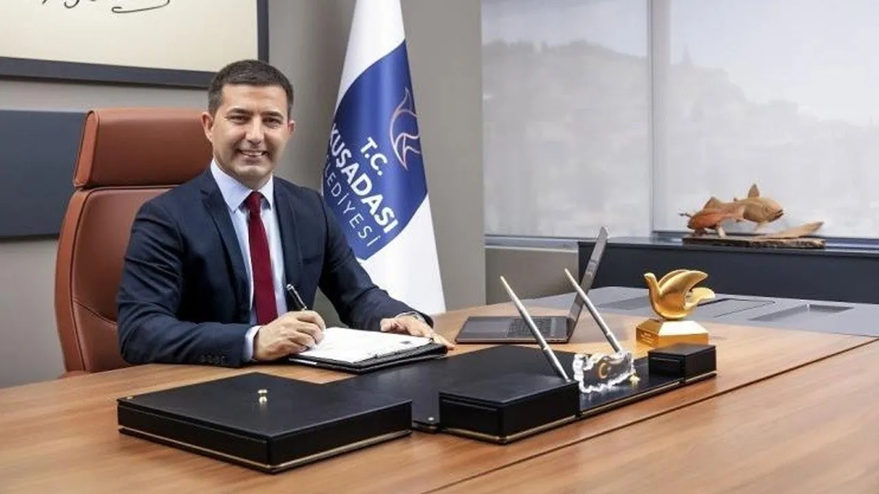 Kuşadası Belediye Başkanı Ömer Günel gözaltına alındı