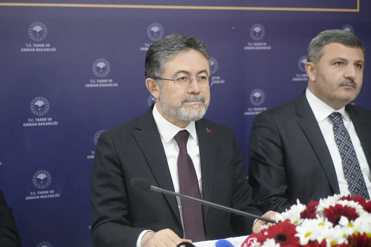 Türkiye kalkanını kurdu! Bakan Yumaklı: Gübre stoklarımızda sorun yok
