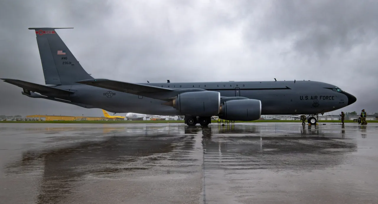 ABD basını ortaya çıkardı! İran, Suudi Arabistan’da 5 yakıt ikmal uçağını bombaladı