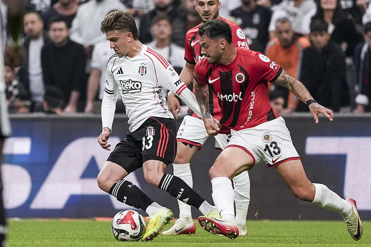 Beşiktaş, Süper Lig'in 9'uncu haftasında konuk ettiği Gençlerbirliği'ne 2-1 yenilmişti.