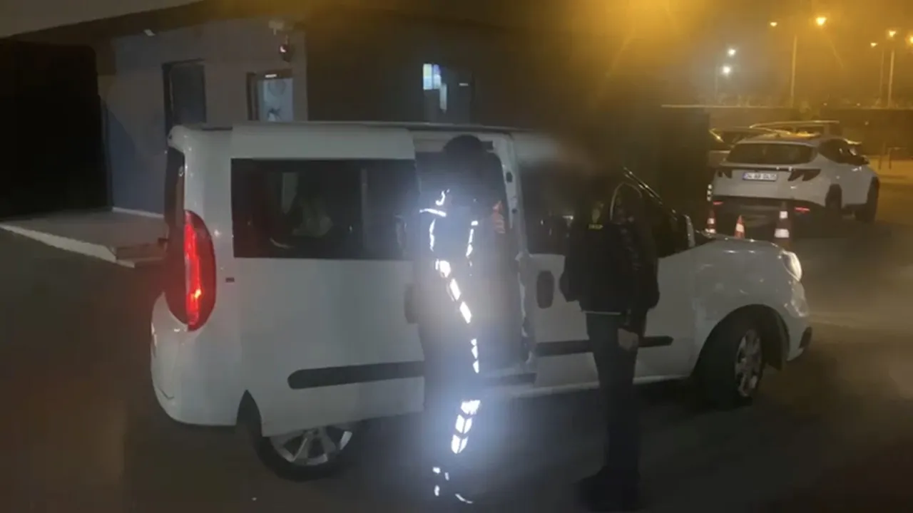 Bursa'da babasının 7 yıldır esir ettiği çocuk bulundu! 2 tutuklama var