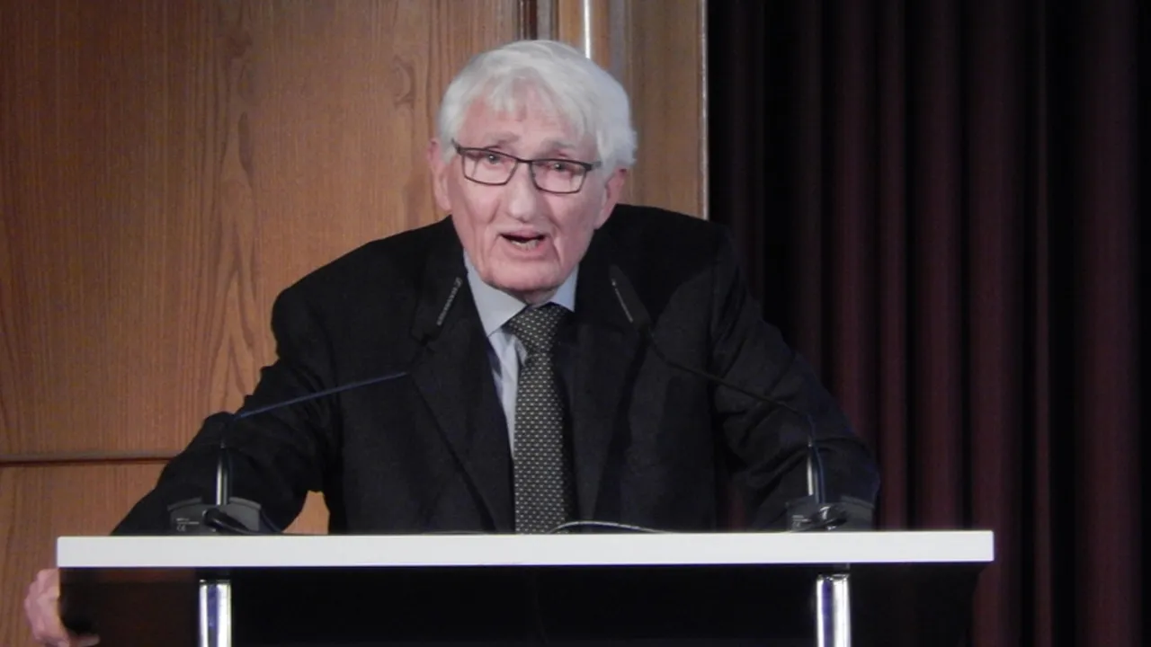 Felsefe dünyasını sarsan kayıp! Jürgen Habermas hayatını kaybetti