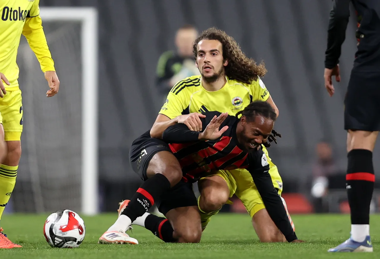 Matteo Guendouzi - Daniel Johnson