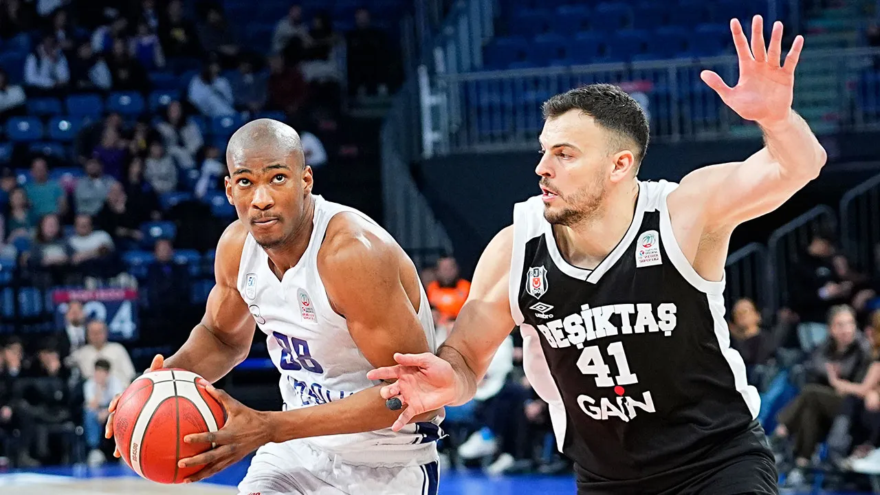 Anadolu Efes, Beşiktaş GAİN'e 4. yenilgisini yaşattı