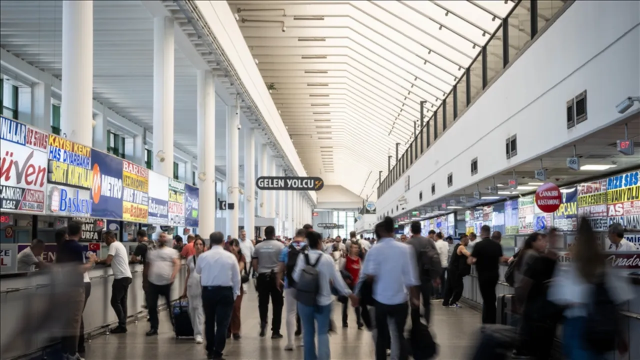 Bayram tatilinin uzatılması bekleniyordu… Milyonların merak ettiği sorularda son durum! Bayram tatili kaç gün, 19 Mart tatil mi?