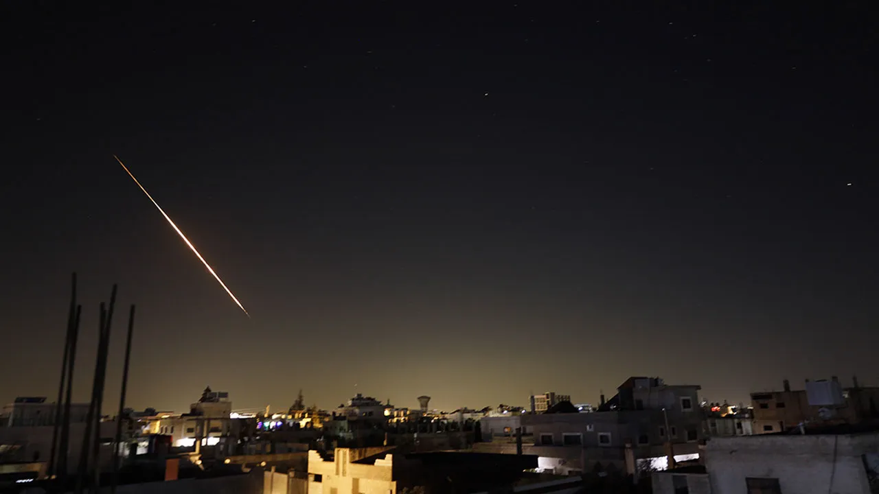 İsrail'in füze stokları tükenmek üzere! Durum Washington'a bildirildi