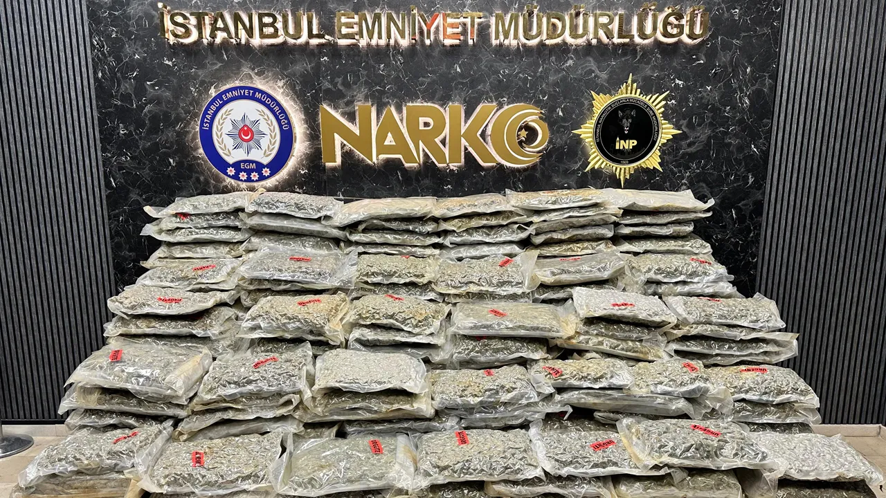 İstanbul'da operasyon! 4 tırdan yarım ton uyuşturucu çıktı