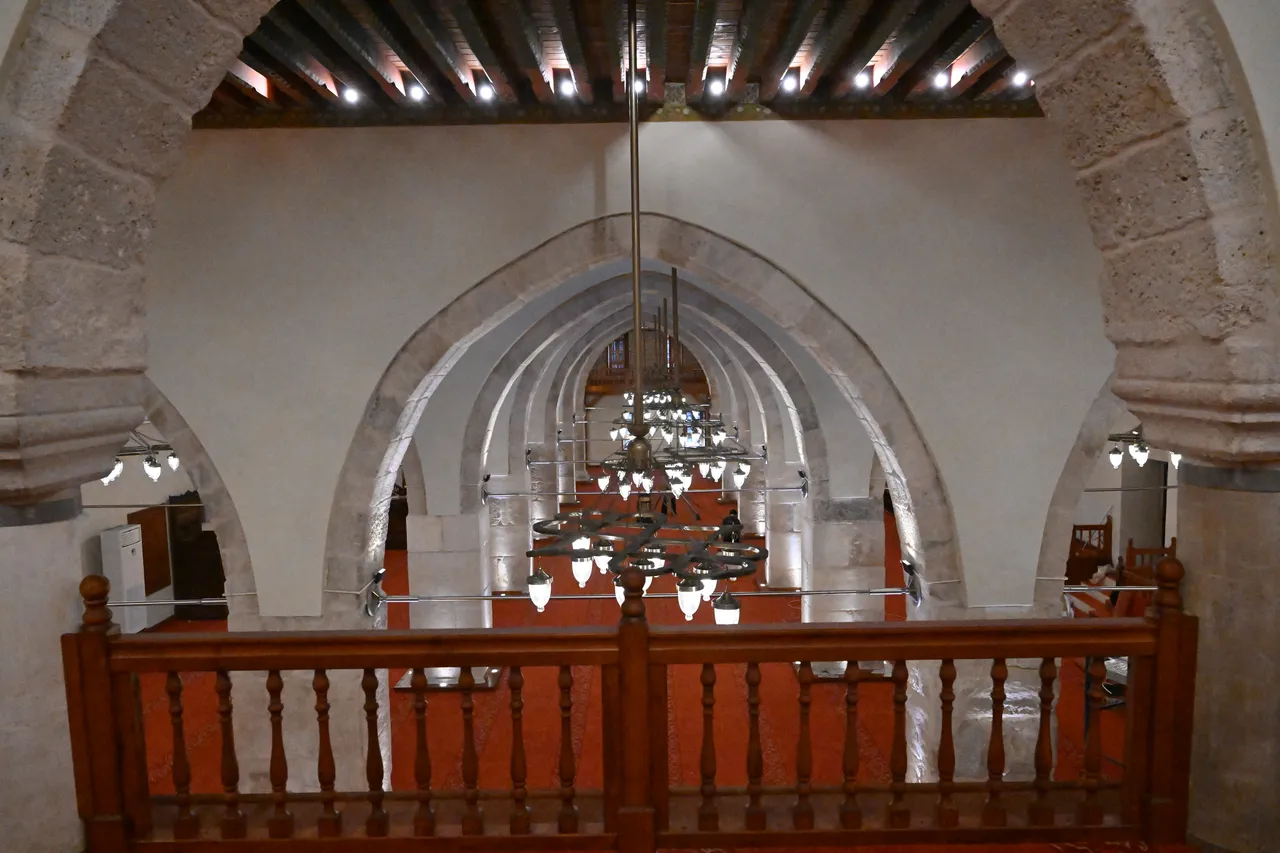 Kadir Gecesi’nde ilk saf tutulacak: Ulu Cami’de 1,5 yıllık restorasyon mesaisi bitti