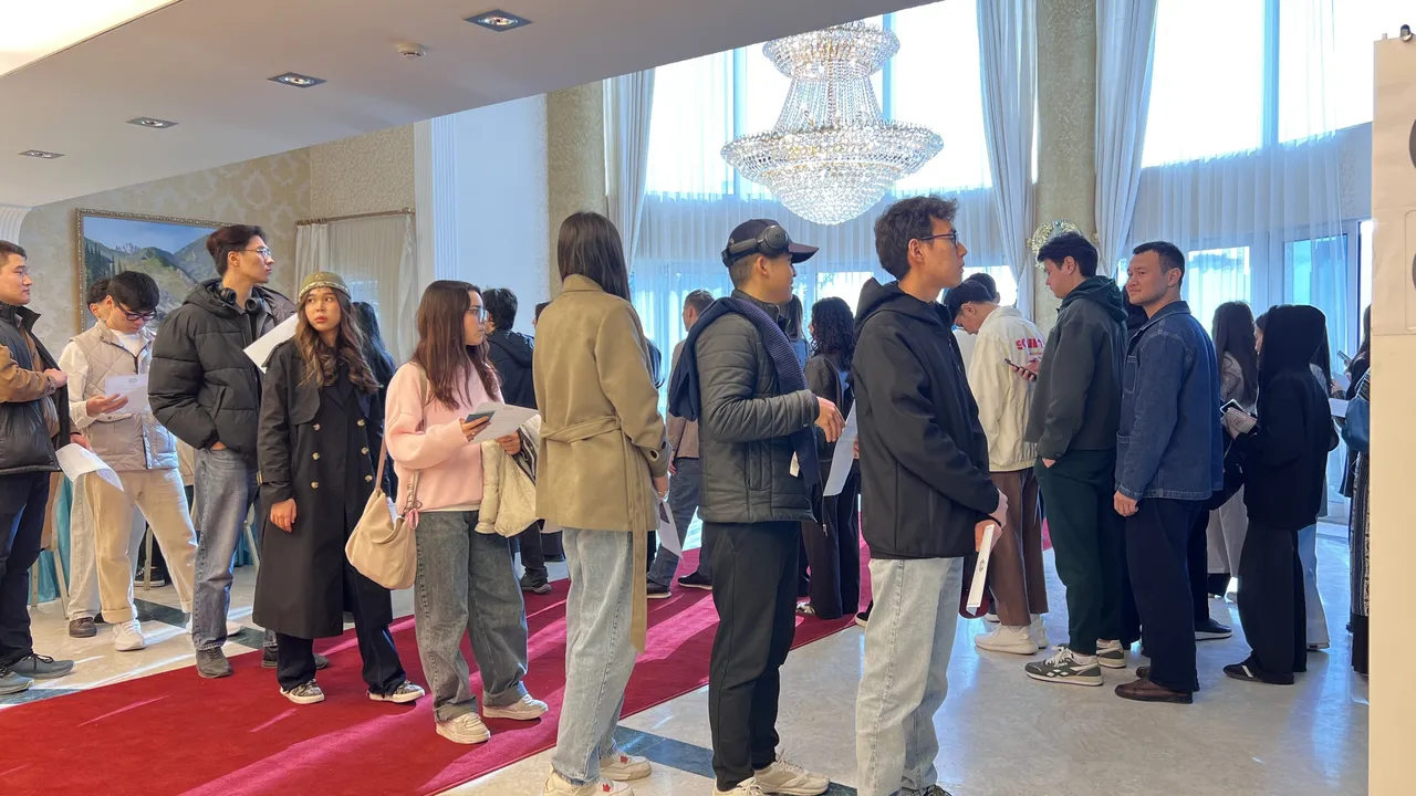 Kazakistan’da tarihi referandum! İstanbul'da da sandıklar kuruldu