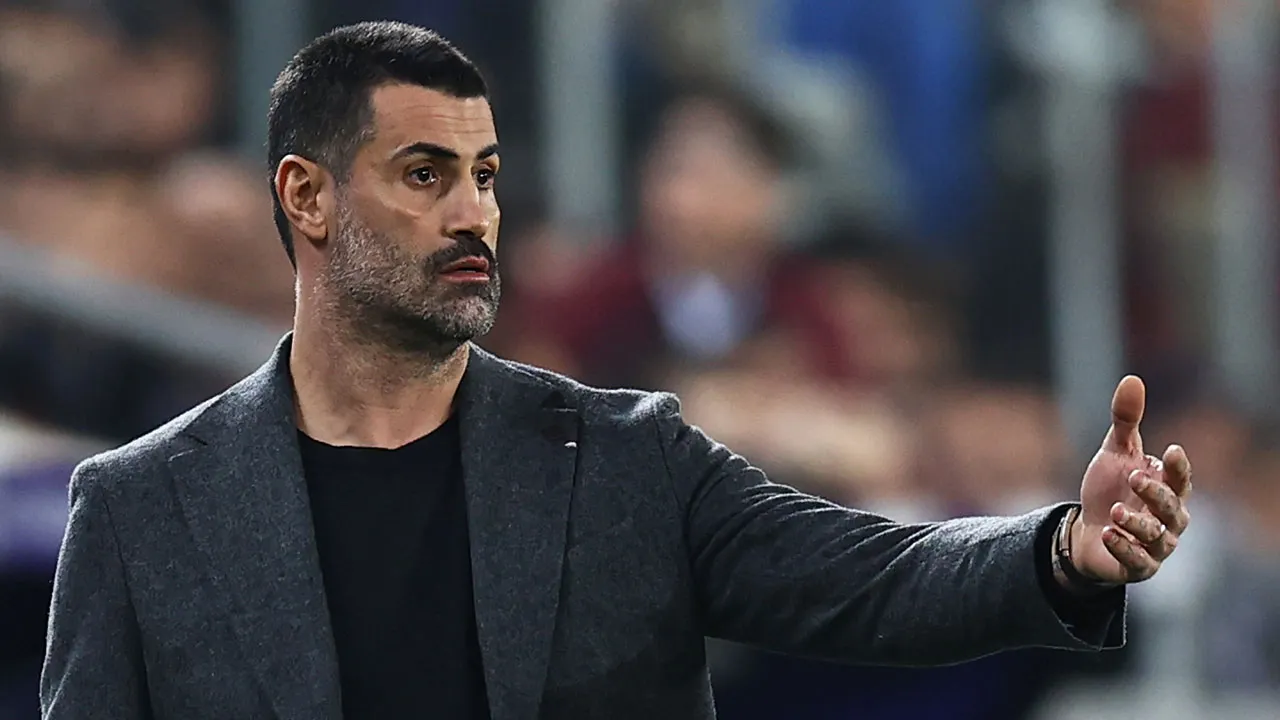 Volkan Demirel'den kırmızı kart tepkisi