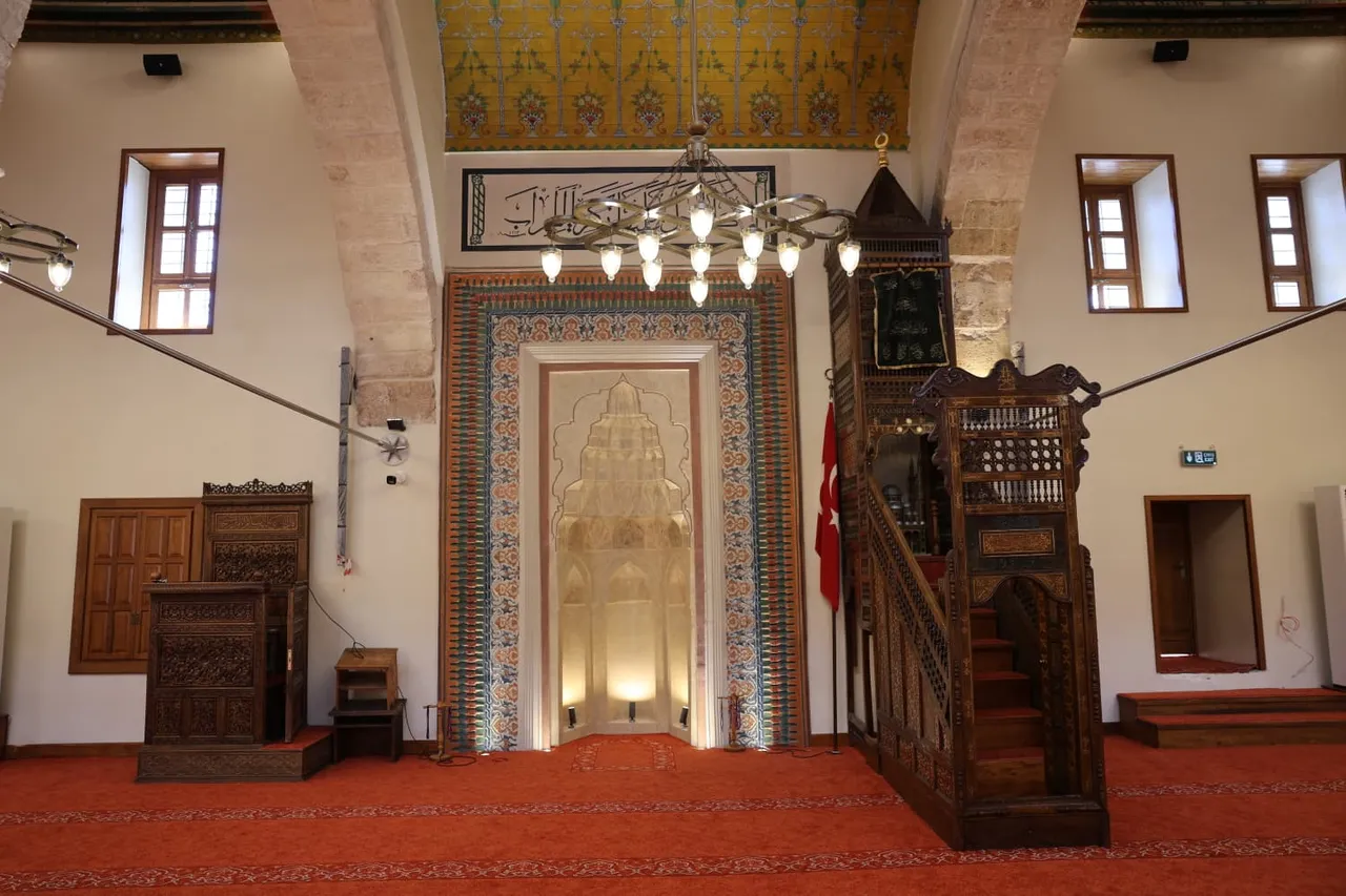 6 Şubat yarası sarıldı! Asırlık emanet 'Ulu Camii' ibadete açıldı