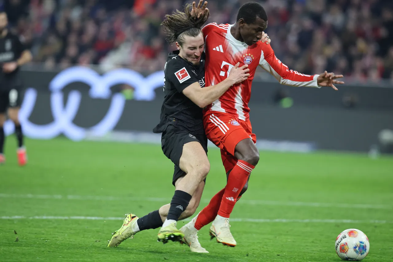 Rocco Reitz'in, Leipzig ile 2031 yılına kadar geçerli sözleşme imzalayacağı belirtildi.