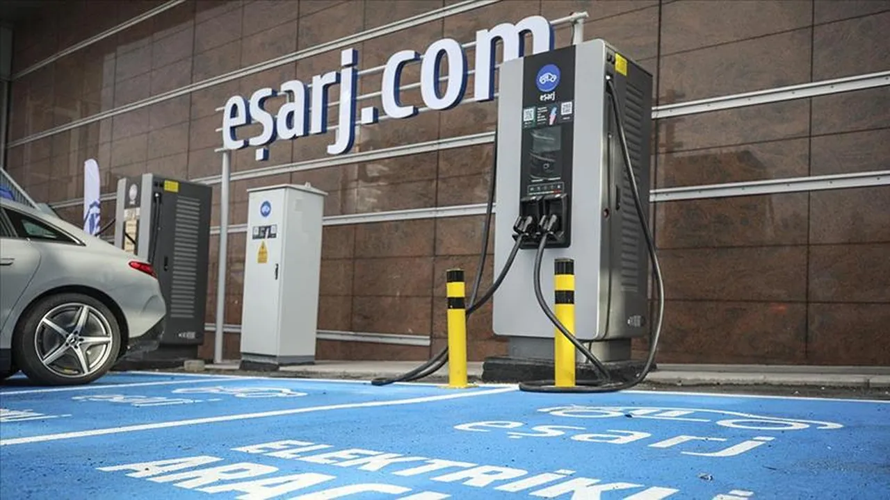Güncel eşarj fiyatları! Trugo, ZES, Tesla (Supercharger) ve Shell Recharge elektrikli araç şarj fiyatları ne kadar?