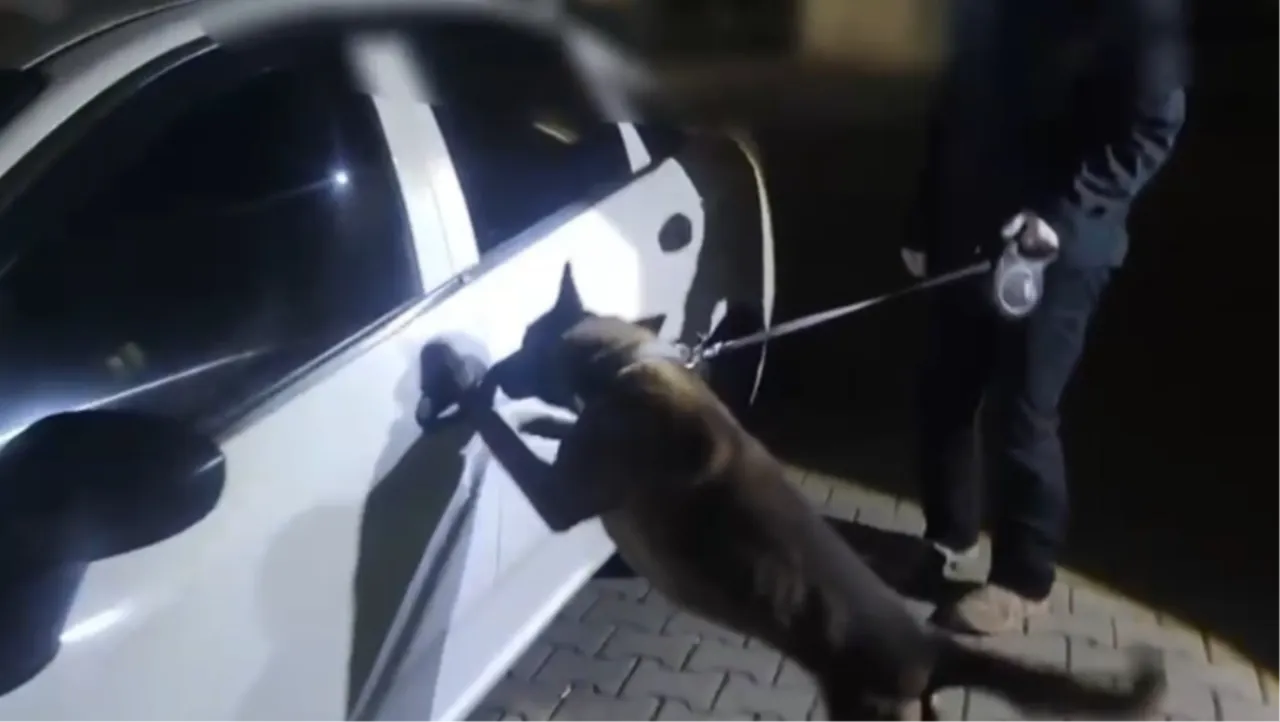 İstanbul'dan Sakarya'ya uyuşturucu sevkiyatı gişelerde bitti! 2 kişi tutuklandı