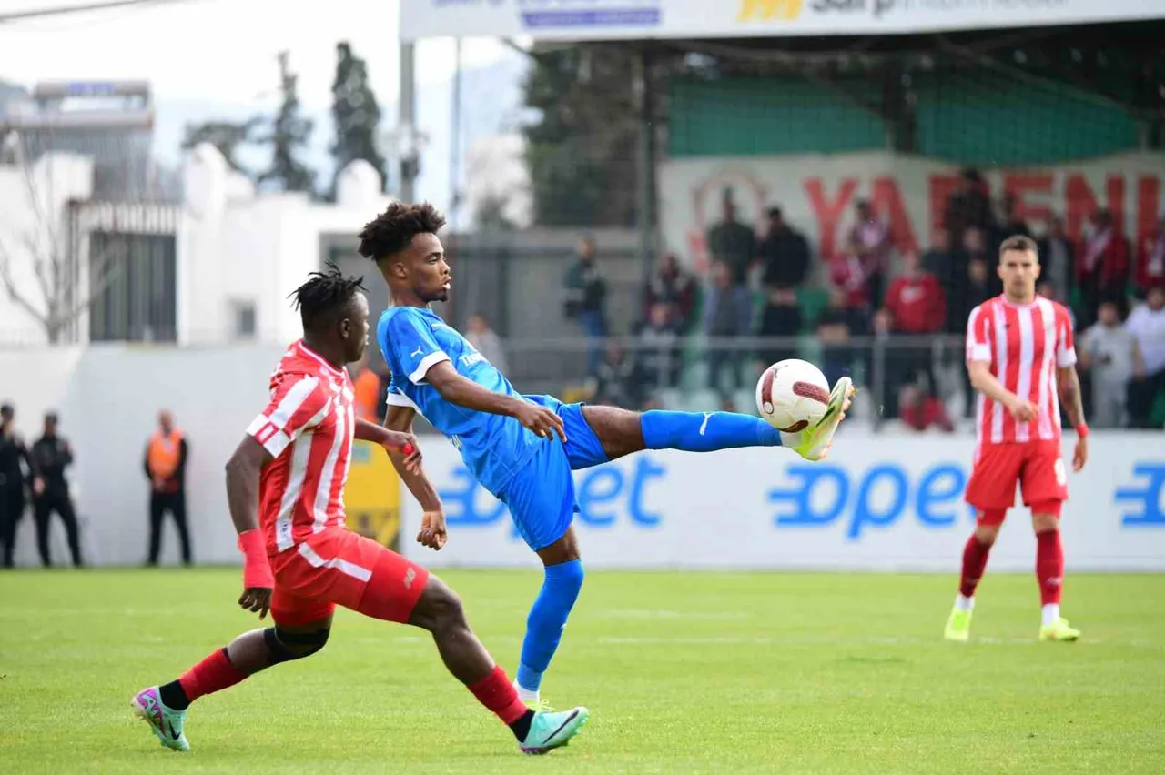 Şifresiz canlı yayınlanacak! Bodrumspor Boluspor maçı hangi kanalda, saat kaçta?