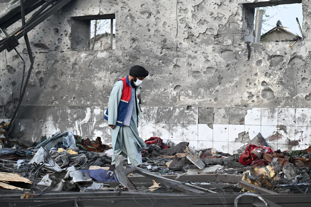 Afganistan-Pakistan arasındaki çatışma şiddetleniyor! Kabilde hastane bombalandı: 400 ölü